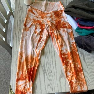 Balance/vitality orange tie dye leggings like new